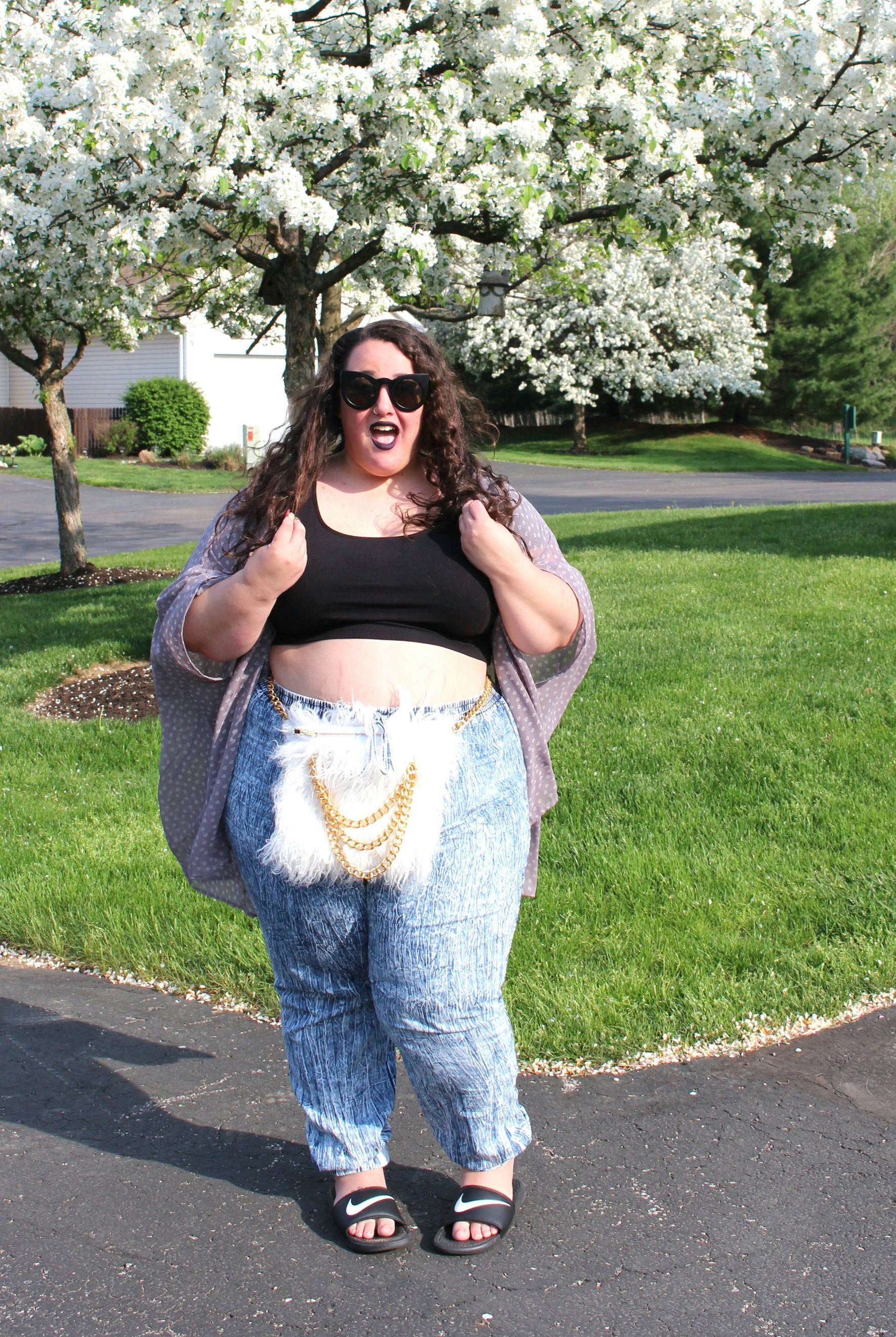 7 Plus Size Athleisure Outfits That Prove You Can Rock The Sporty Chic