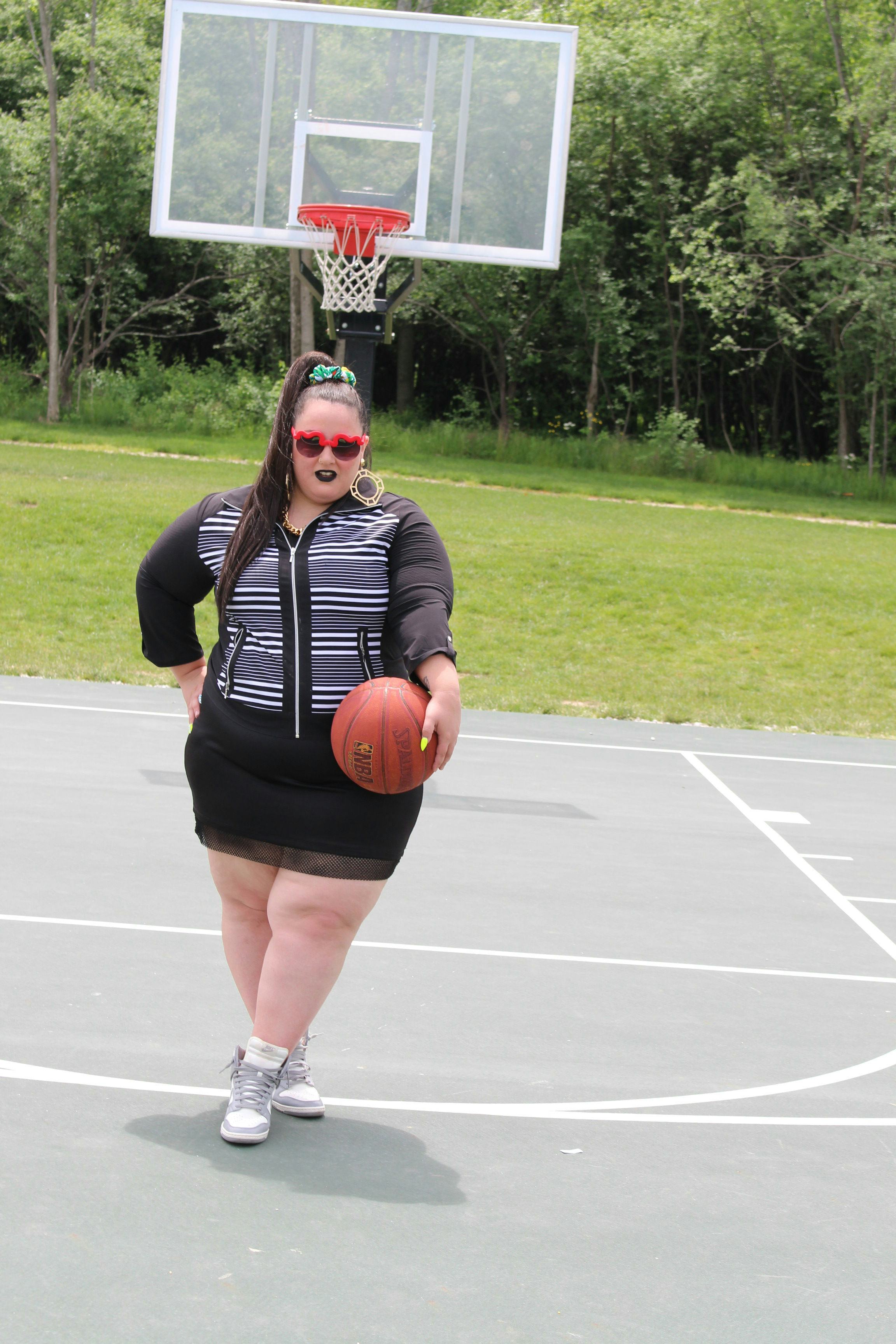 7 Plus Size Athleisure Outfits That Prove You Can Rock The Sporty Chic