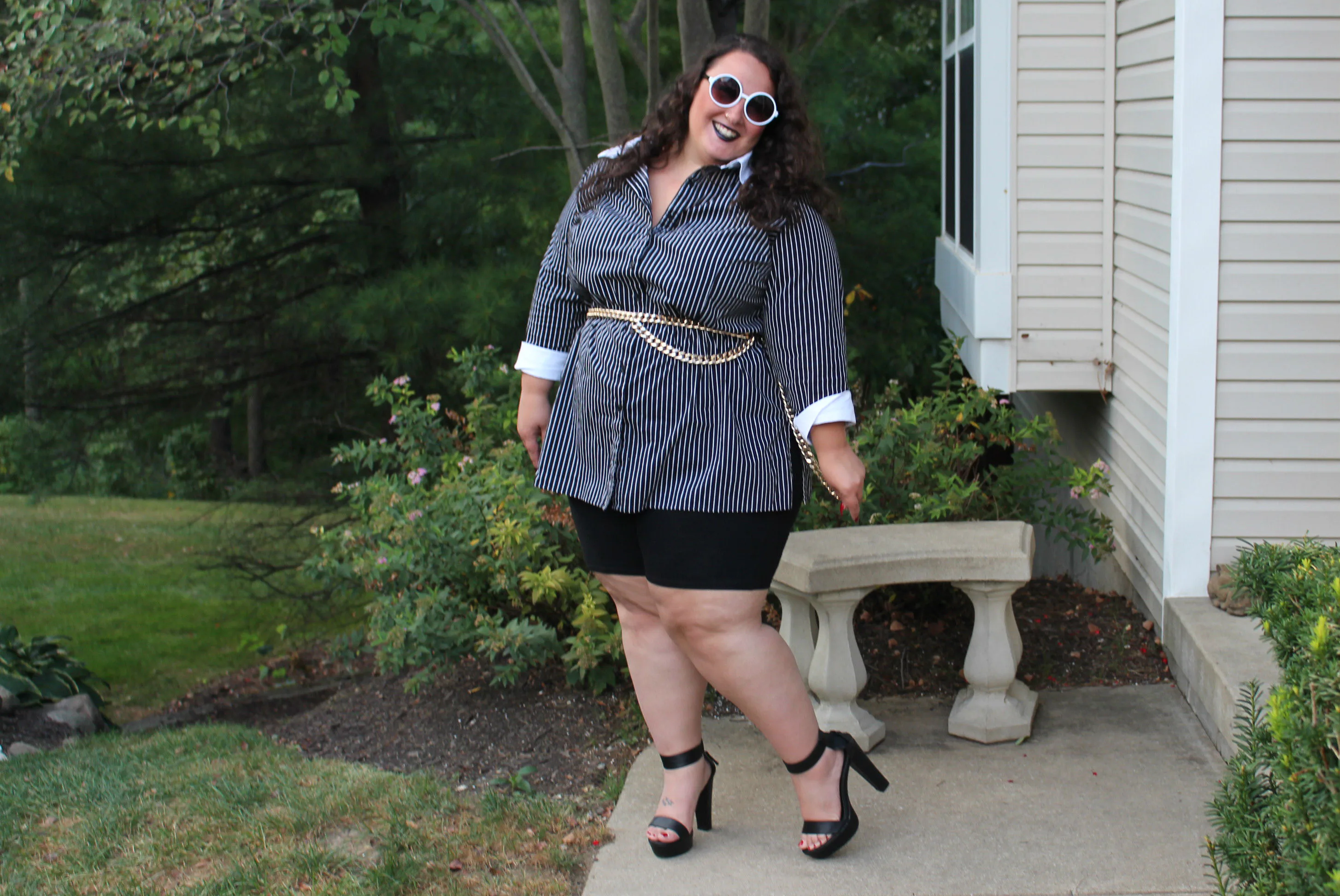 7 Ways To Wear All Black In The Summer & Beat The Seasonal Heat In The