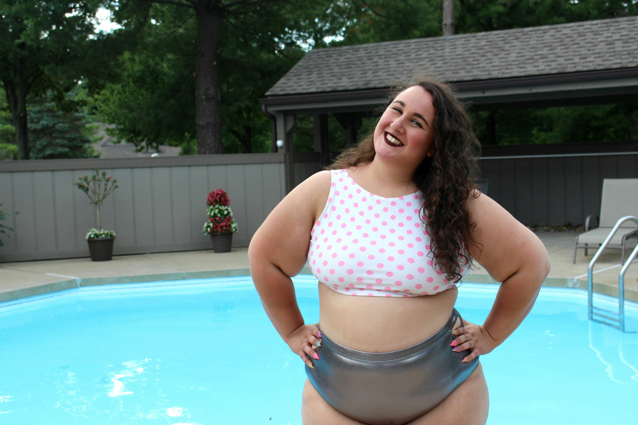 31 PLACES TO SHOP FOR PLUS SIZE SWIMWEAR // BY ALYSSE DALESSANDRO