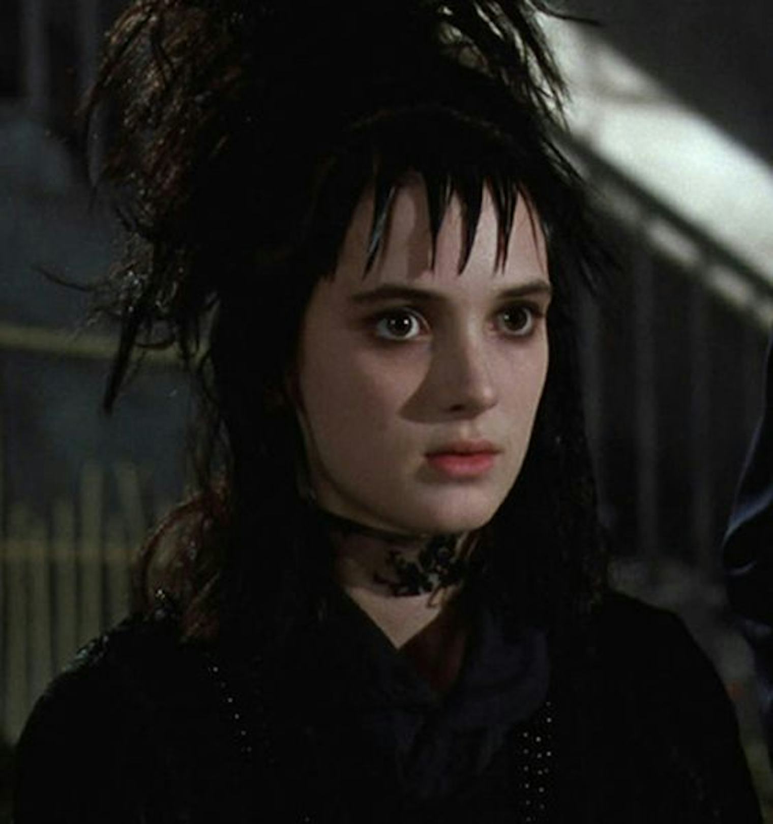 11 Reasons Winona Ryder Is The Ultimate Fashion Icon — PHOTOS