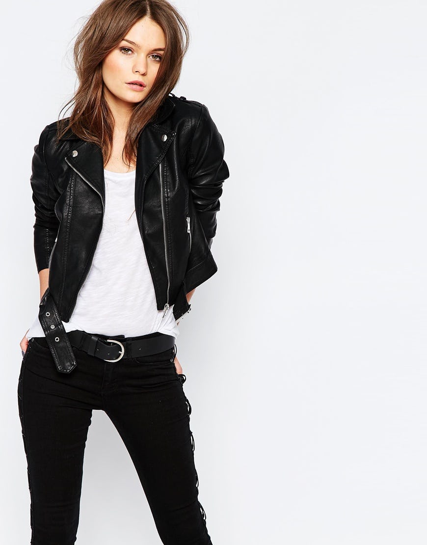 &rsquo;90s Grunge Fashion Might Be Making Its Biggest Comeback Yet — PHOTOS