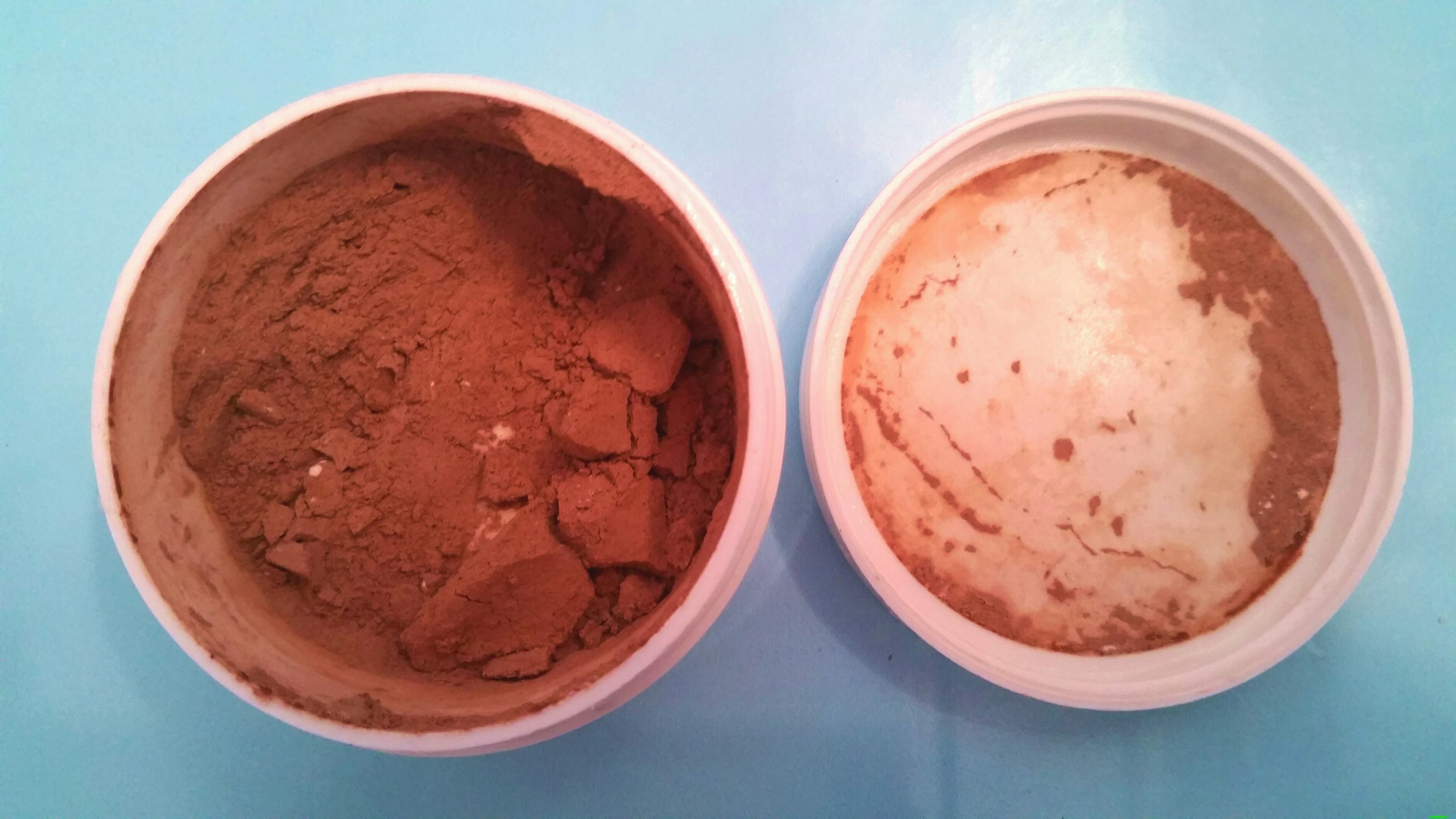 A DIY Bronzer Recipe Made From Cinnamon, Cocoa, And Other Ingredients