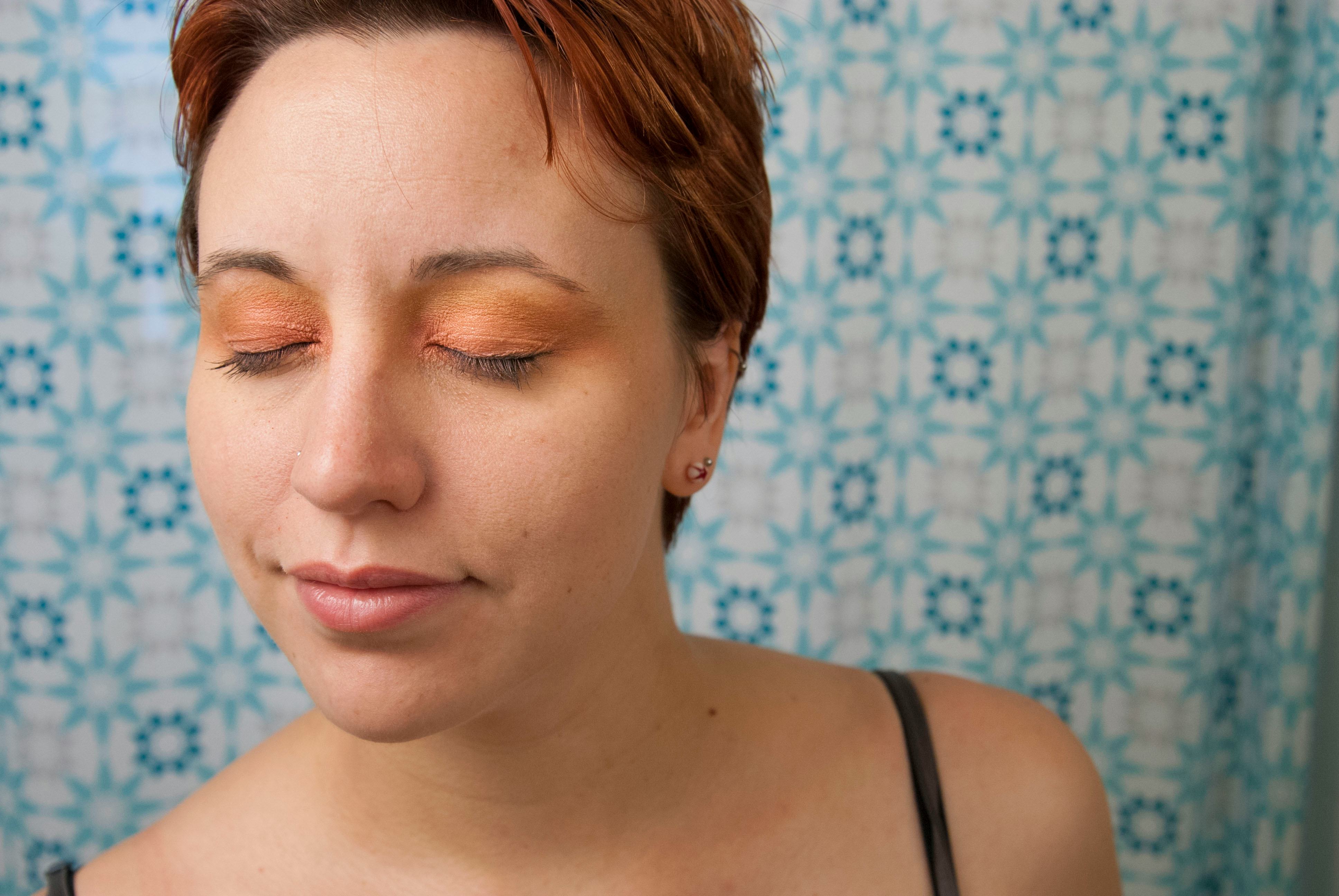 5 Annie Lennox Inspired Makeup Looks, From The Black Eyeshadow Mask To The Edward Mapplethorpe