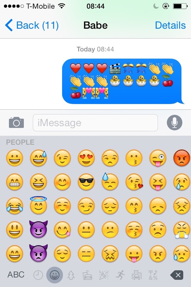 12 Texts Strong Couples Send Each Other