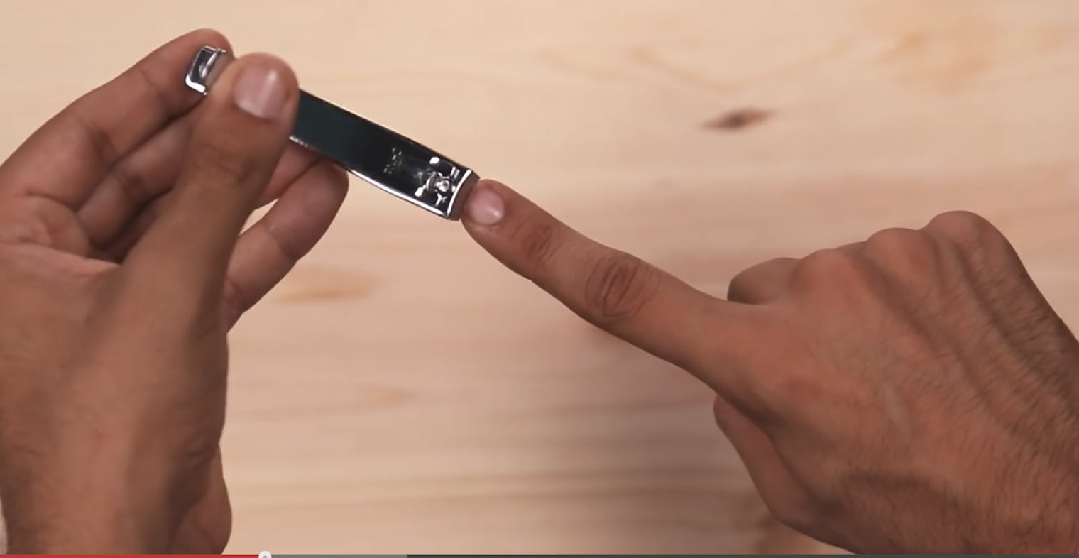 Men Practice Their Fingering Techniques On Fruit — VIDEO Men Practice Their Fingering Techniques On Fruit — VIDEO