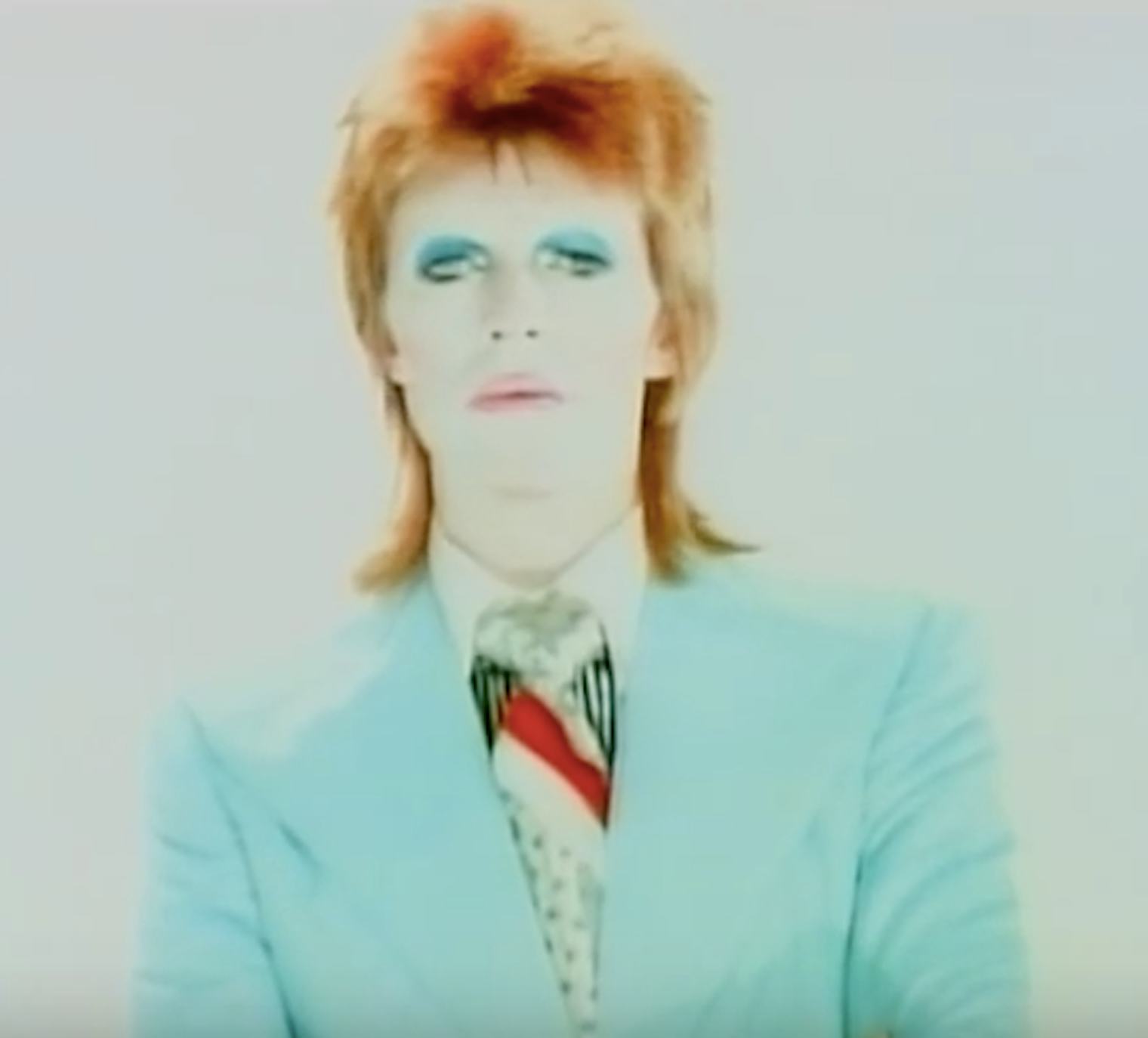 David Bowies Most Influential Makeup Looks Are A Stunning Tribute To His Life — Photos 8242