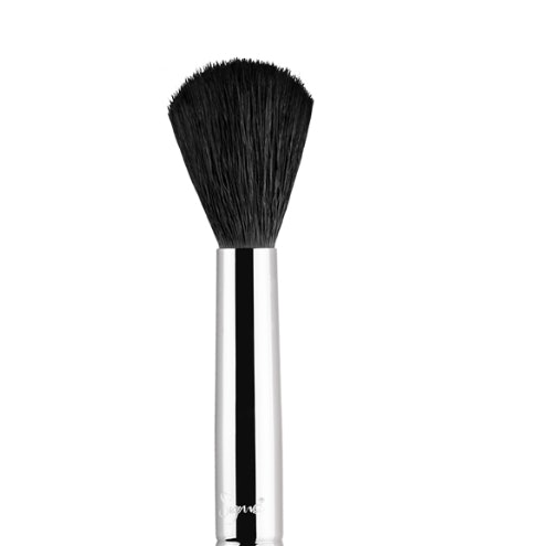 5 Eyeshadow Brushes For Different Uses, Plus How To Get The Most Out Of ...