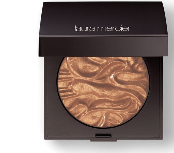 11 Best Highlighters For Brown Skin So WOC Can Get Their Glow On Too