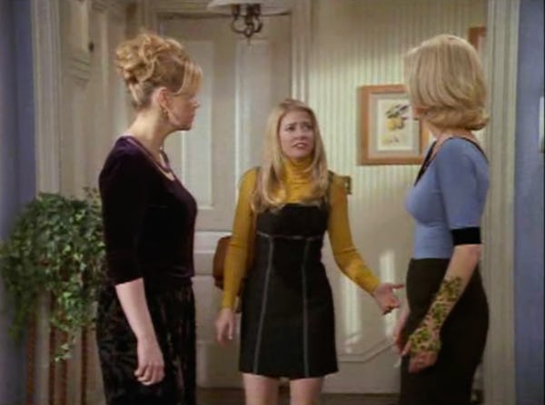 11 Ways 'Sabrina The Teenage Witch' Fashion Was So '90s — PHOTOS