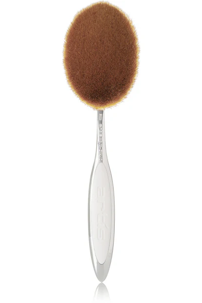 Is The Artis Brush Worth It Here S What You Should Know About The New Beauty Tool