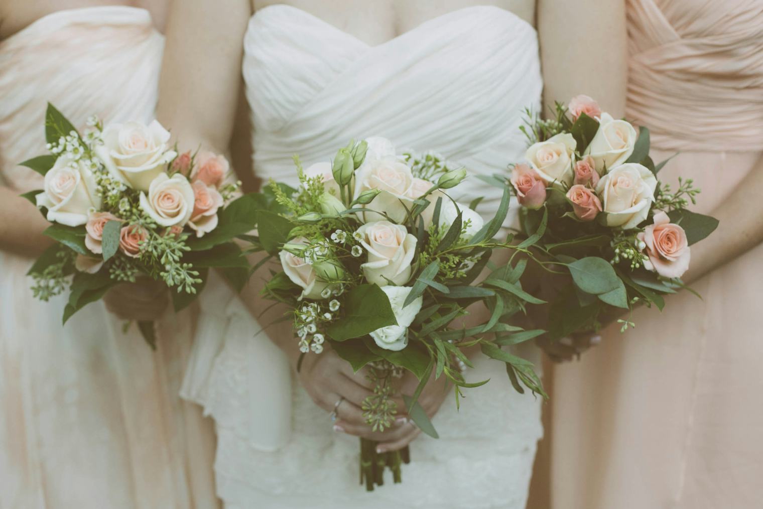 7 Ways To Save Money On Wedding Flowers, Because Those Stems Add Up Fast