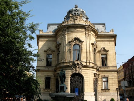 Metropolitan Ervin Szabó Library in Budapest