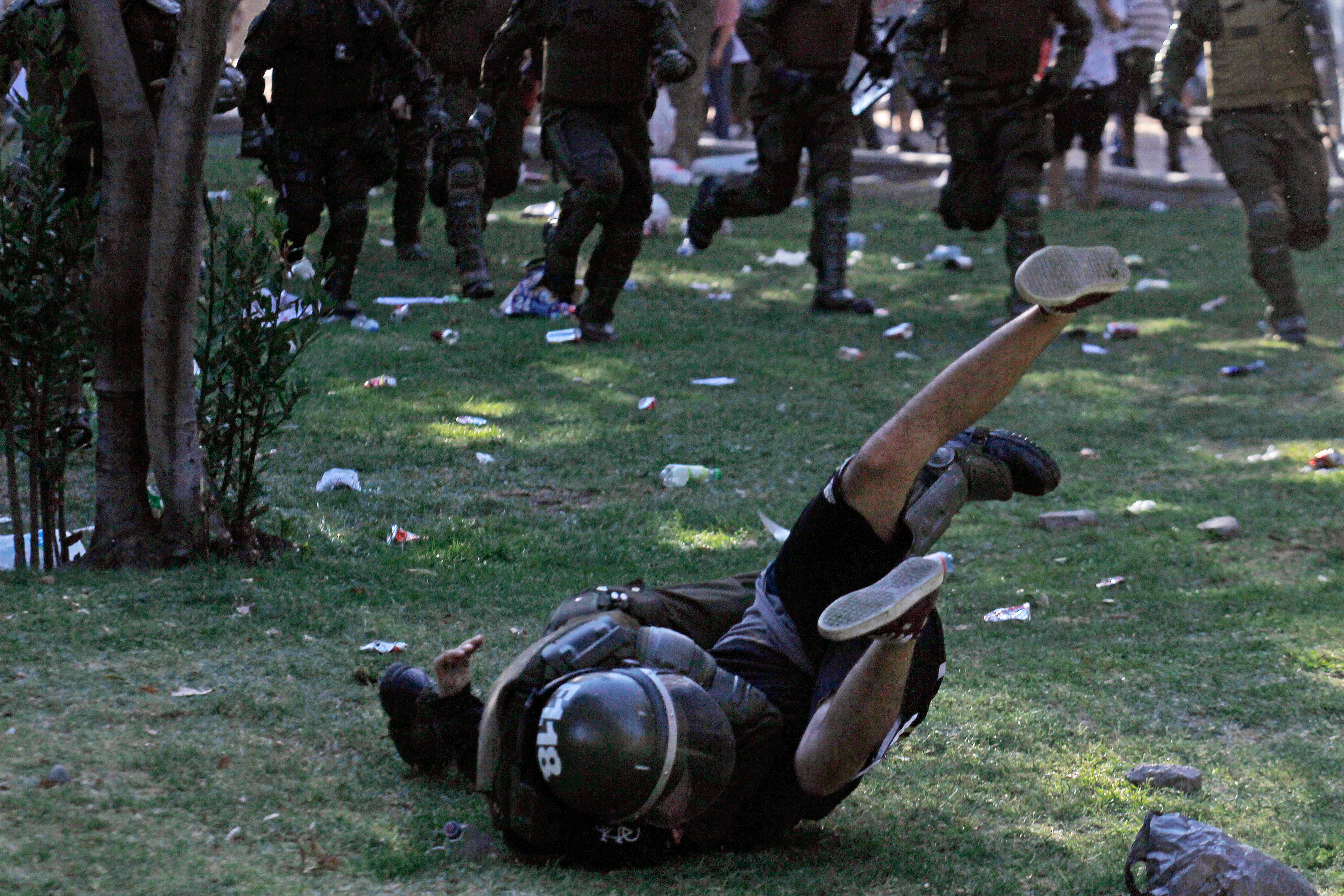 15 Photos That Show Just How Brutal the World's Police Forces Have Become
