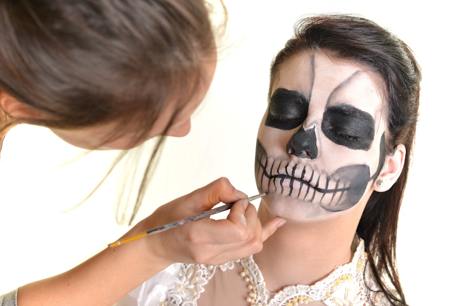 Halloween Makeup Ideas - Emojis Halloween Costume - Halloween