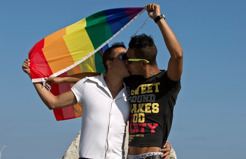 Таиланд однополые браки. Однополые браки. Куба однополые браки. Однополые браки в Эквадоре.
