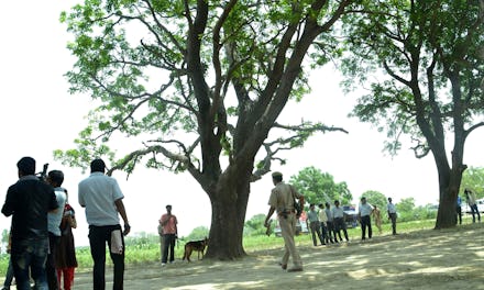 Protesters and the police in a park in India amidst India's rape crisis