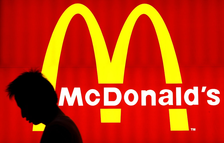 You Ll Never Guess Which Rapper Is Responsible For Mcdonald S I M Lovin It Jingle