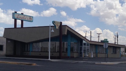 11 'Breaking Bad' and 'Better Call Saul' filming locations you can visit in  real life