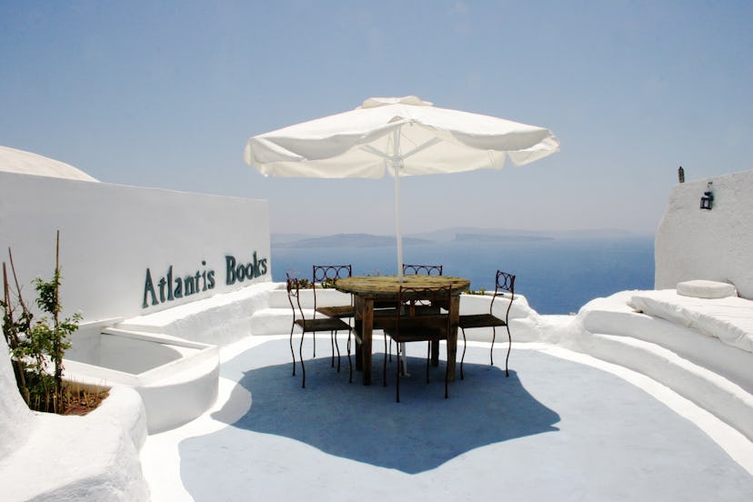 Atlantis Books, Oia, Santorini bookstore