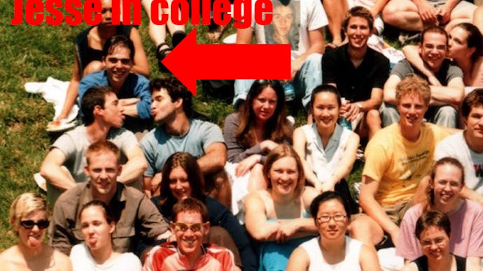 An old photo of college students gathered on the grass with a red arrow and "Jesse in college" point...