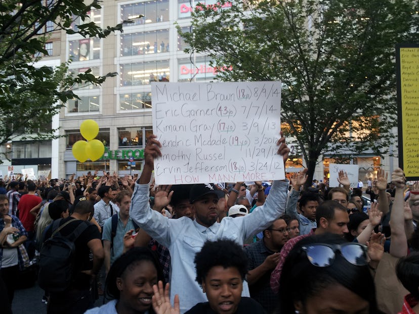 20 Powerful Protest Signs That Prove America Stands with Ferguson