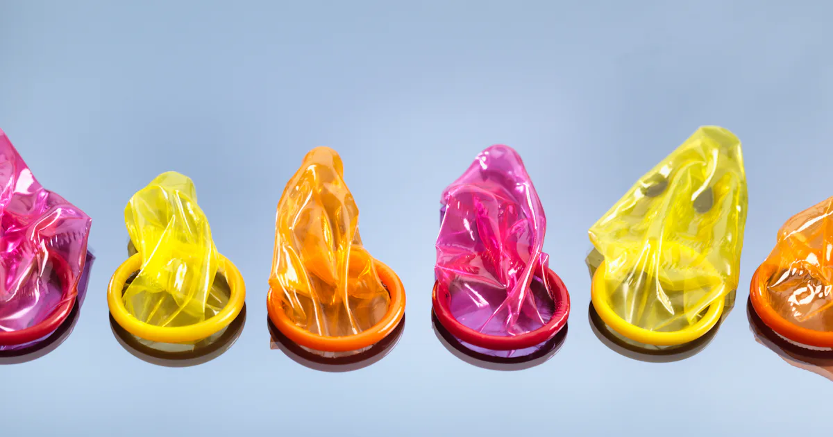 Color Change Condoms These Teens Just Dreamed Up Condoms That Change Color To Detect STIs