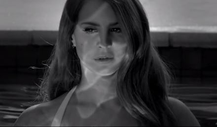 Lana Del Rey in a pool.