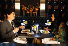 Mindy Kailing and Ben Feldman having dinner in Season 2, Episode 5 of The Mindy Project