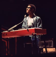 38 Years Later Stevie Wonder S Songs In The Key Of Life Is More Influential Than Ever 38 Years Later Stevie Wonder S Songs In The Key Of Life Is More Influential Than Ever