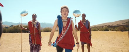 Screenshot from "Steal My Girl" by One Direction music video