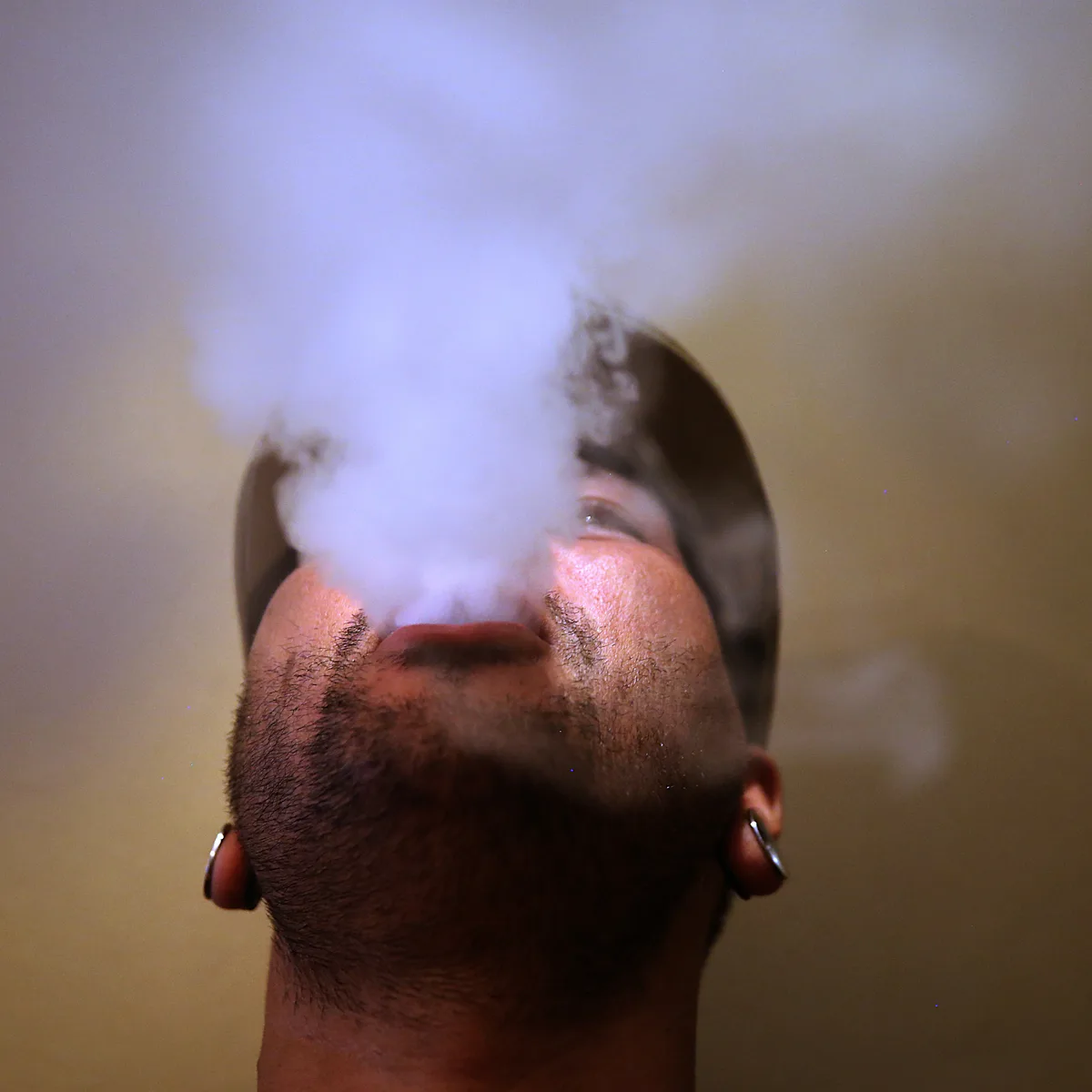 Vaping and health: From cancer to weight gain, all your major vape questions, answered Vaping and health: From cancer to weight gain, all your major vape questions, answered