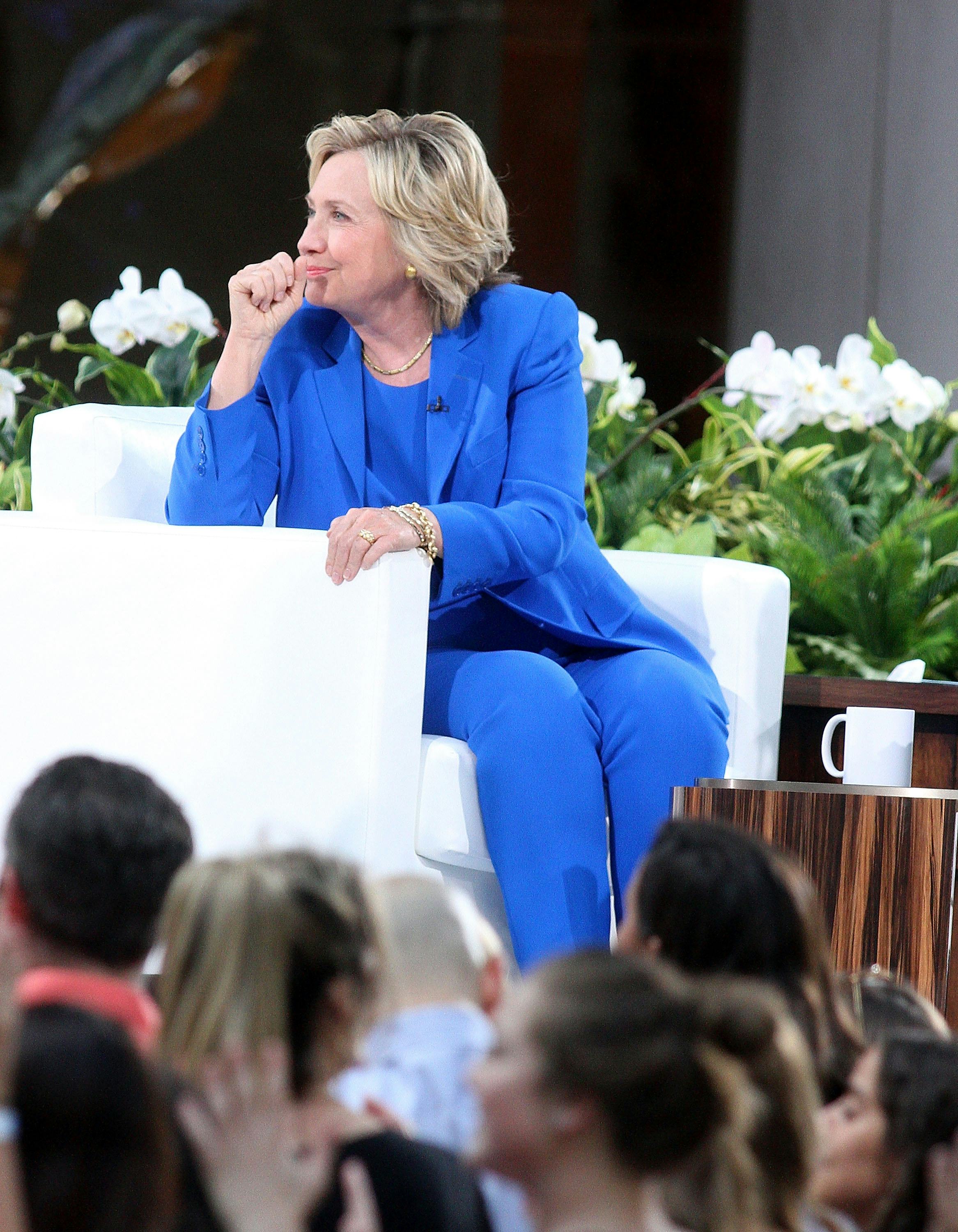 Hillary Clinton's Email Apology Shows She Hasn't Learned An Important ...