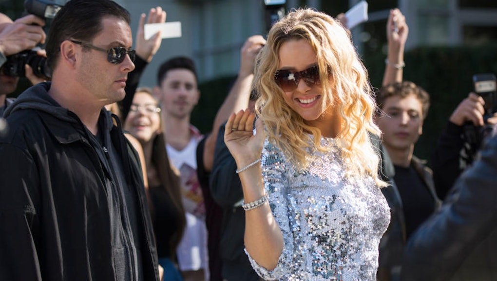 When Is The Britney Spears Lifetime Movie Air Date Time Cast And More For Britney Ever After