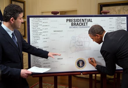 Barack Obama filling out his presidential bracket during his visit to ESPN