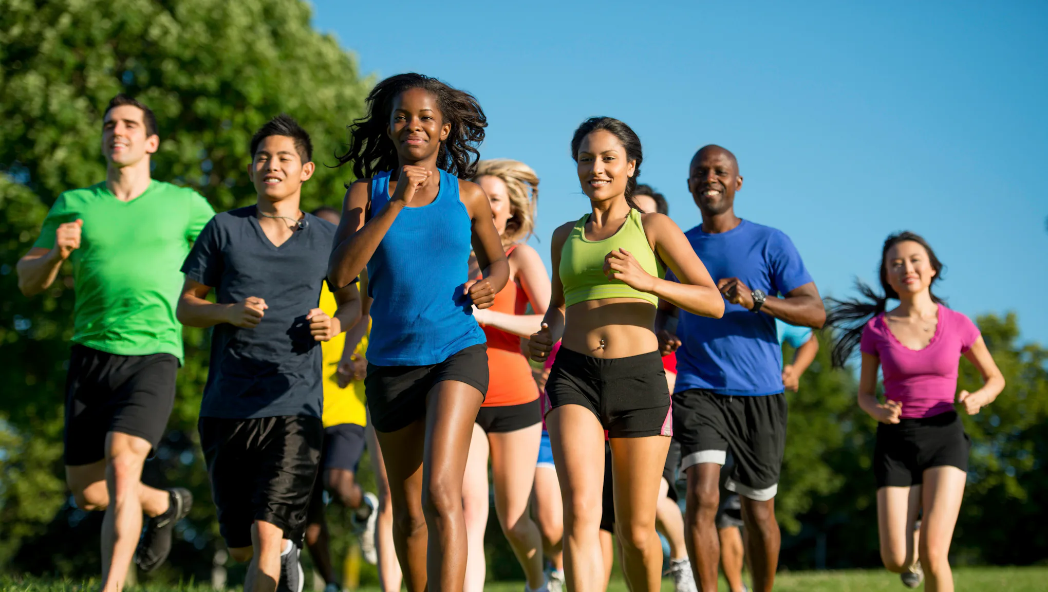 Men Running Group The Difference Between How Men and Women Run Marathons Is a Metaphor ...