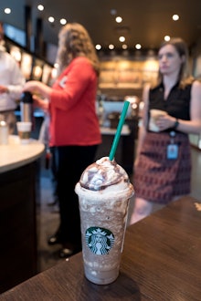 Compostable Straws Land in Seattle Starbucks Stores 