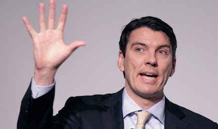 CEO Tim Armstrong pointing number 5 with his right hand