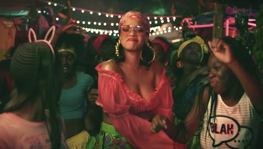 Because We Live In Dark Times Here Are 29 Gifs Of Rihanna S