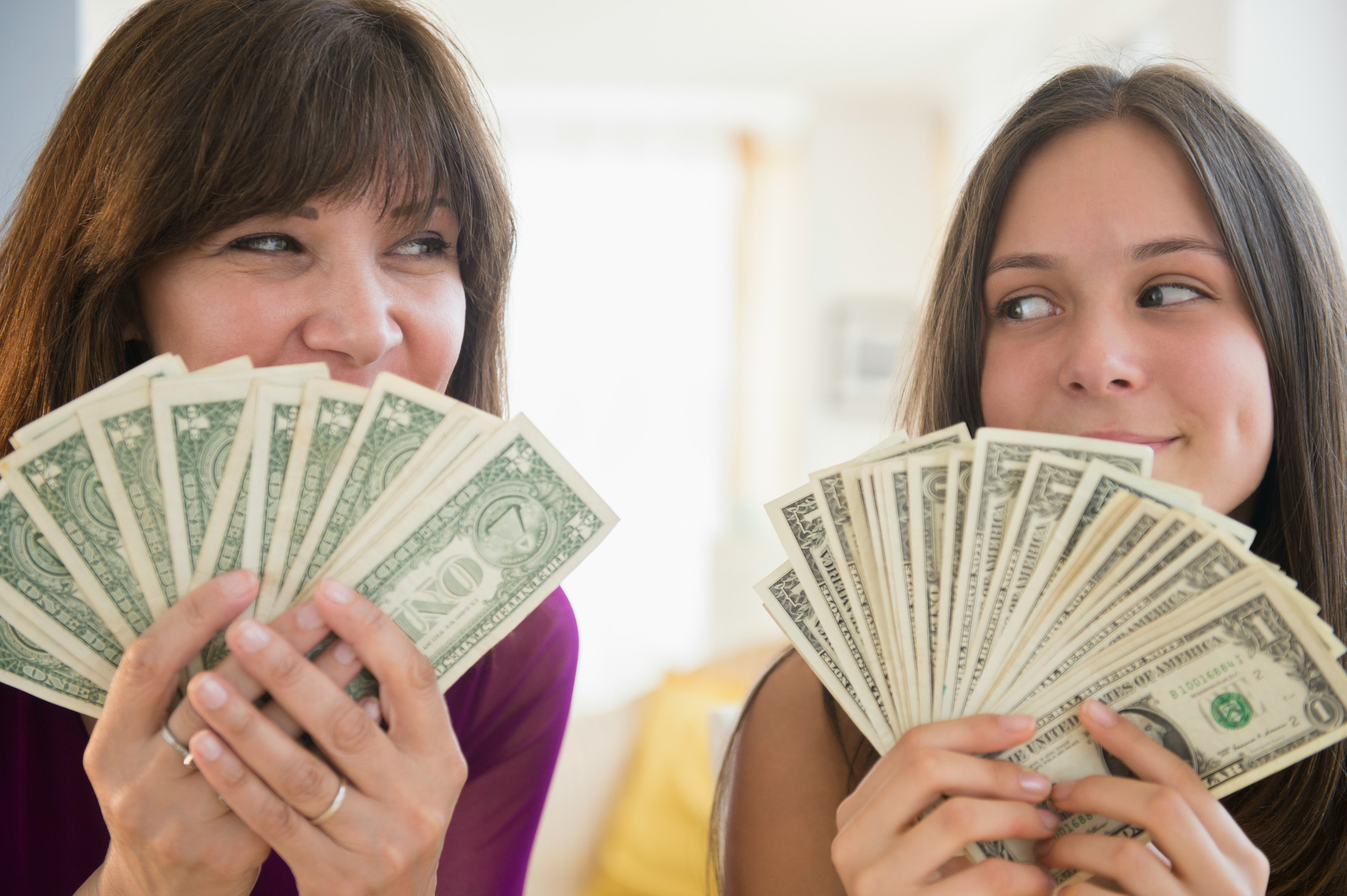 majors that make money for women