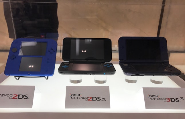 New Nintendo 2ds Xl Vs 3ds Xl Vs Switch 15 Comparison Photos To Make The Choice Easier