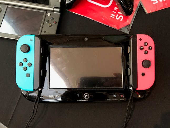 Nintendo Switch Vs Wii U Gamepad Comparison Photos With Wii U 3ds Iphone And More Nintendo Switch Vs Wii U Gamepad Comparison Photos With Wii U 3ds Iphone And More