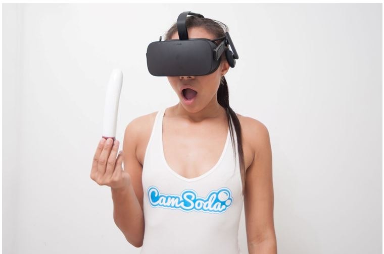 With Live VR Porn, You Can Have "Sex" With a Porn Star Online