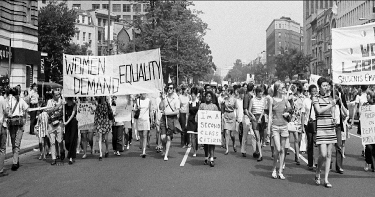 Первый феминизм. Феминистское движение в 20 веке в США. Феминистское движение в США В 1960-Х гг. Женское движение в Америке. Молодежные движения 1960.