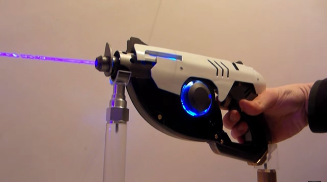 Réplica Pistola Tracer Overwatch Cosplay Fantasia