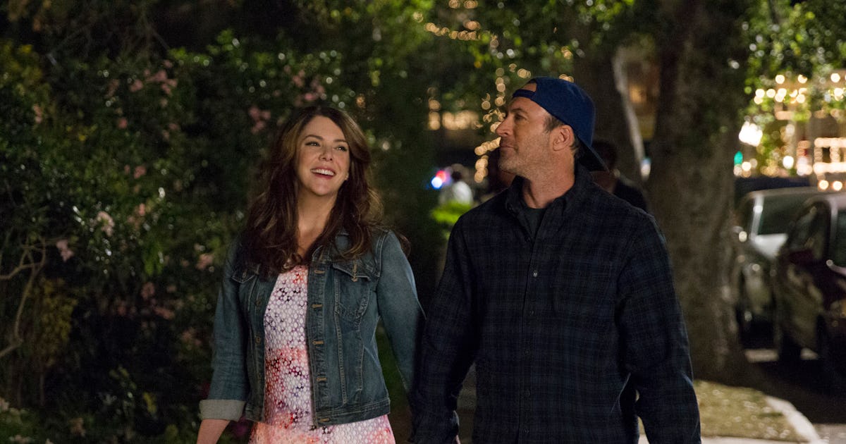 When do Luke and Lorelai get together? This is the 'Gilmore Girls When do Luke and Lorelai get together? This is the 'Gilmore Girls