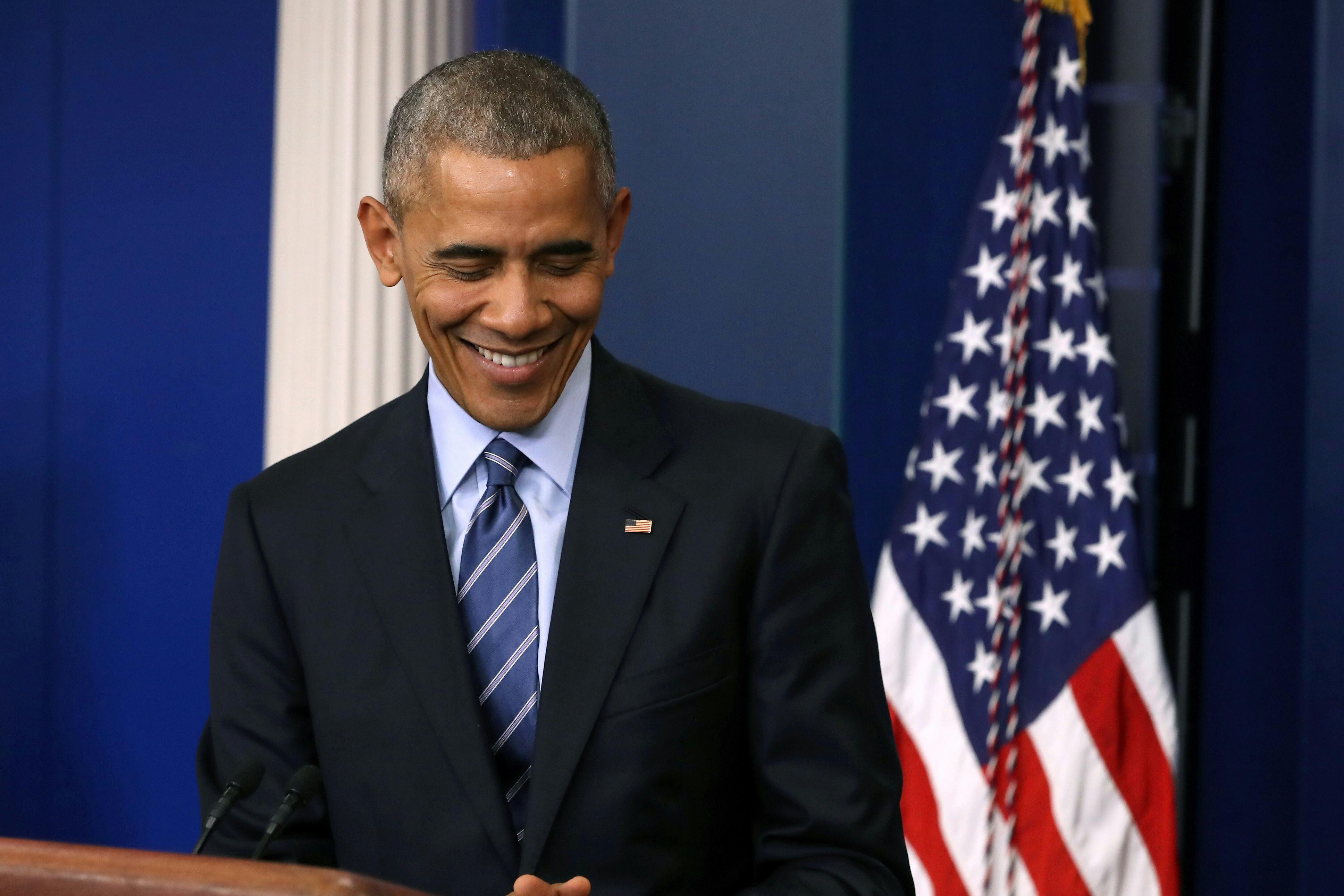 9 Of Obama's Blackest Moments, From Fist Bumps To "folks Wanna Pop Off"