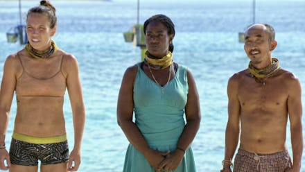The finalists of Survivor 2017 standing next to each other