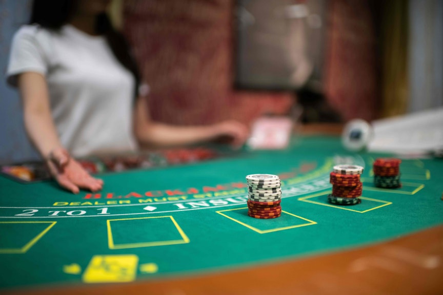 Asian-American college students have higher rates of compulsive gambling