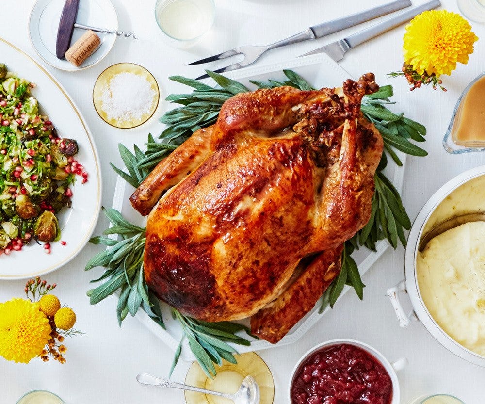 Martha Stewart's Thanksgiving Meal Kit Makes It Possible To Cook A ...